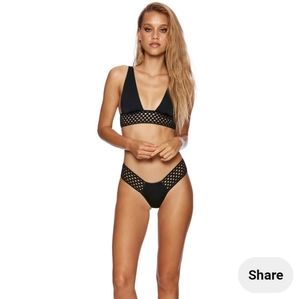 Beach Bunny Hayden bikini top